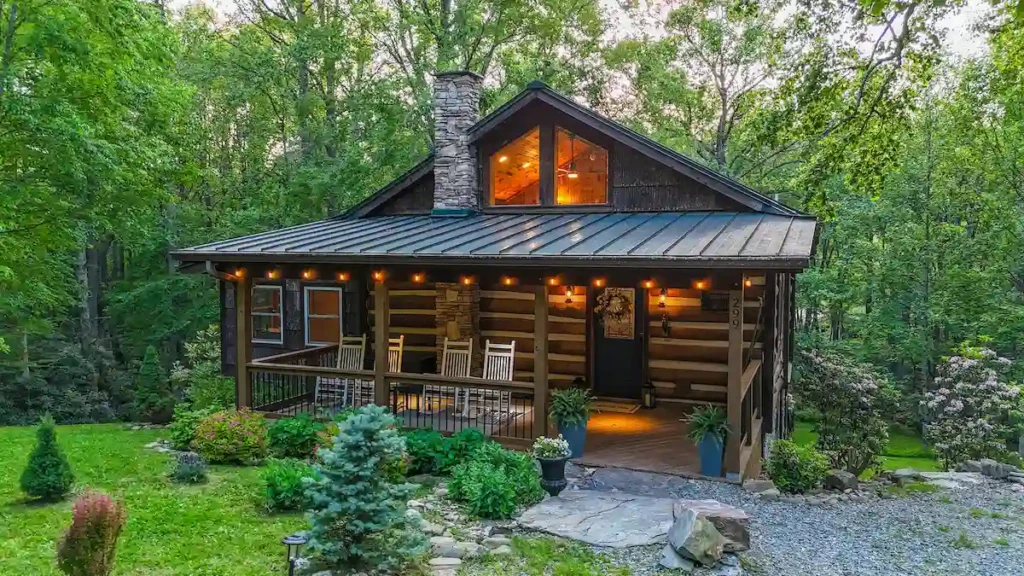 Hemlock Hill Cabin Near Blowing Rock, NC